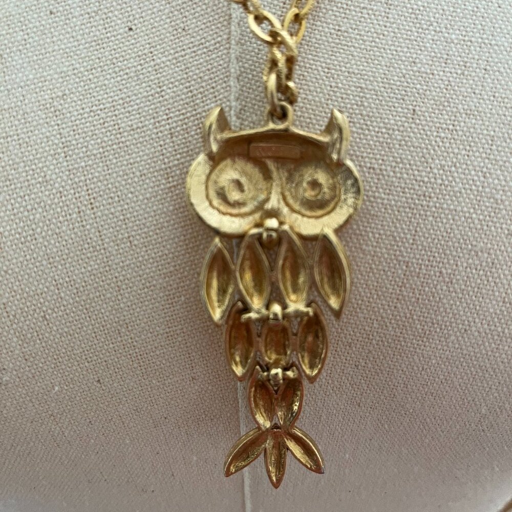 70's Avon 4 Tier Gold Tone Owl Necklace - Picture 5 of 6